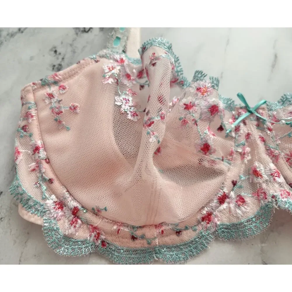 Victorias Secret this listing